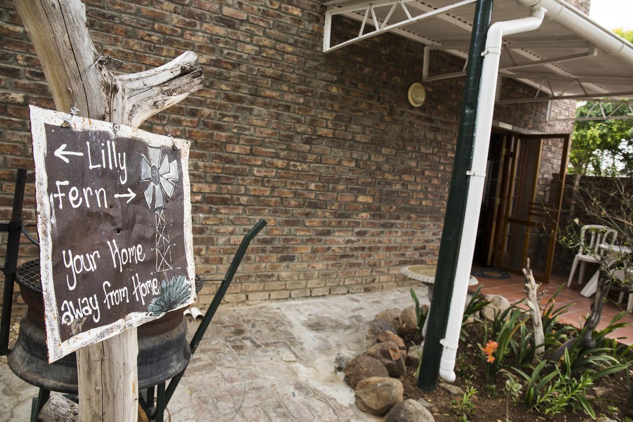 Country Village Graaff-Reinet 외부 사진